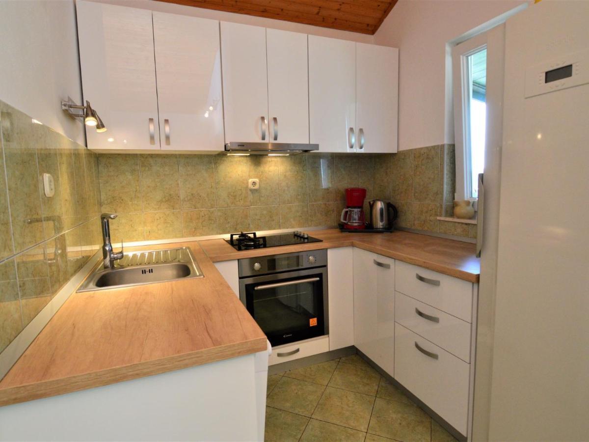 Holiday Home Camp Marko - Roz335 By Interhome Zečevo Eksteriør bilde